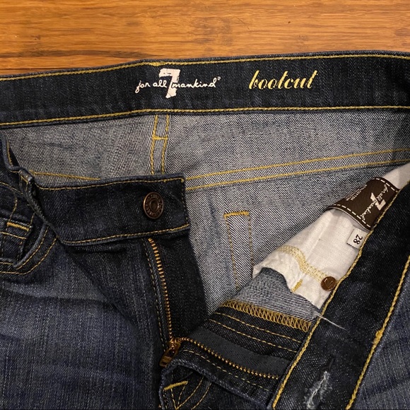 7 For All Mankind Boot Cut Mid Rise Jeans, Size 28 - Picture 3 of 3
